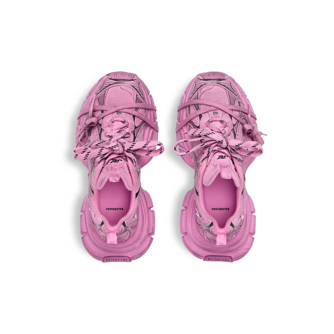 Women’s 3xl Sneaker  in Pink - Image 6